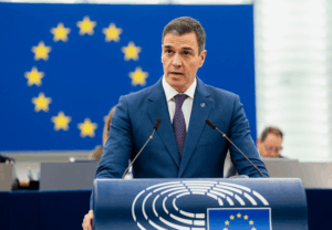 Madrid : des milliers de personnes exigent la démission de Pedro Sánchez
