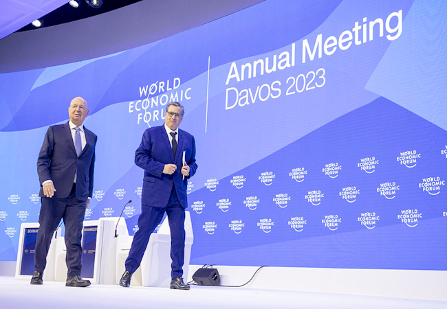 DAVOS : maîtres de la manipulation mondialiste, ou les pompiers pyromanes du nouvel ordre mondial