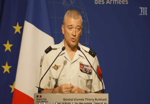 L’allocution délirante du chef d’état-major des armées françaises : un narratif belliciste qui prépare l’envoie des Français à la mort