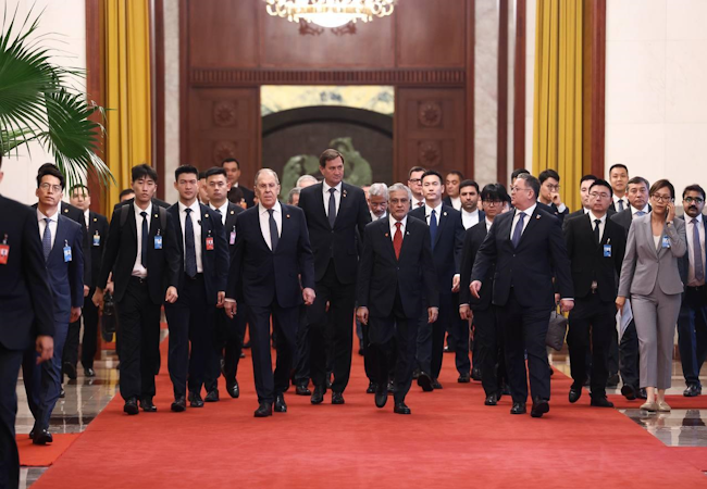 Rencontre collective des ministres des Affaires étrangères des États membres de l'Organisation de coopération de Shanghai