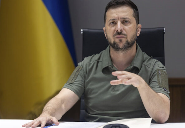 Ukraine sous tension : Les manifestants accusent Zelensky de trahir son peuple au profit de l'OTAN