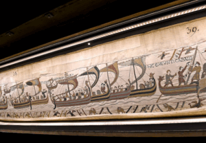 La polémique autour du prêt de la tapisserie de Bayeux au british muséum - MultiPol 360 La polémique autour du prêt de la tapisserie de Bayeux au British Muséum