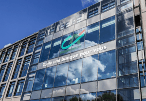 Blanchiment d'argent : un marché juteux pour les banques ?