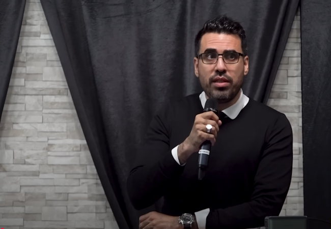 Soyez fier dêtre complotiste une conférence dIdriss Aberkane sur le terrorisme intellectuel - MultiPol 360 Soyez fier d’être complotiste : une conférence d’Idriss Aberkane sur le terrorisme intellectuel