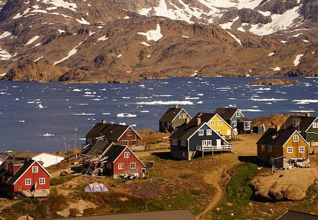 Groenland : Un projet de loi pour limiter l’accès des étrangers à la propriété, entre souveraineté et développement