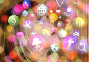 La France s’apprête à interdire les réseaux sociaux aux moins de 15 ans